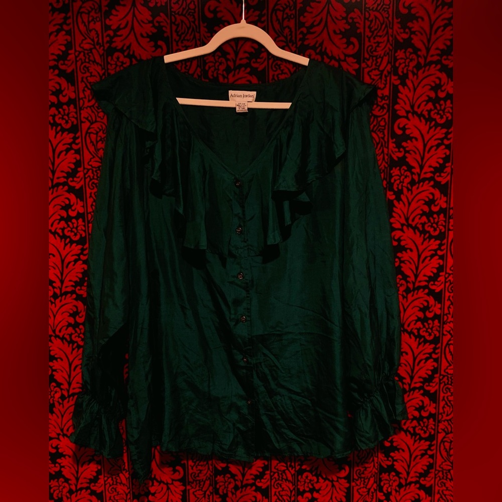Vintage 100% Silk Emerald ruffle blouse